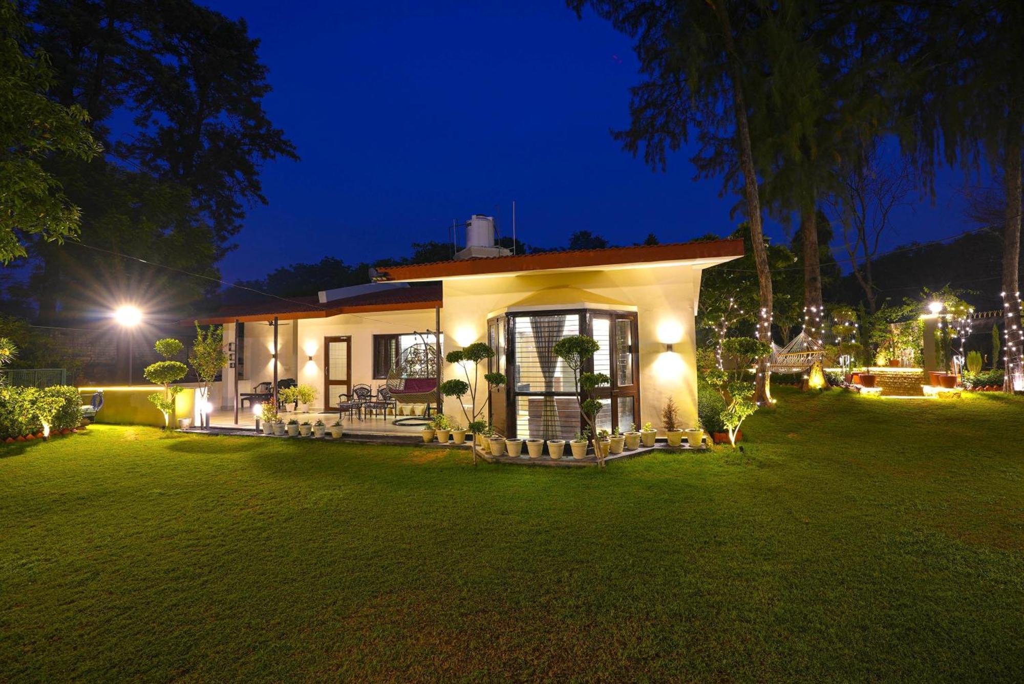 Willa Farm The Retreat - With Private Pool Manesar Zewnętrze zdjęcie